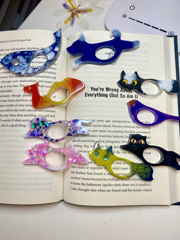 Book page holders Little Things by Shelly